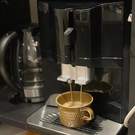 Big Close To Centre With Parking Apartament